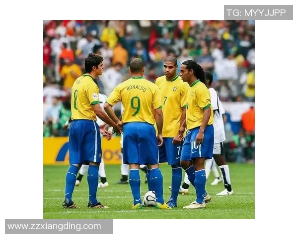 巴黎足球明星阵容全解析及历史传奇球员回顾